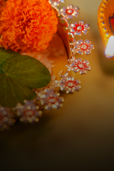 Diwali Corporate Gifts for Clients That Celebrate Tradition